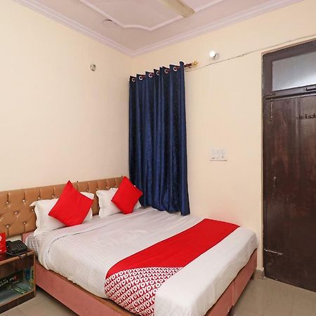 Oyo 30288 Hotel Moon Palace Lucknow Ngoại thất bức ảnh