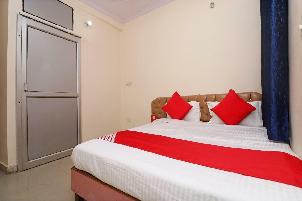 Oyo 30288 Hotel Moon Palace Lucknow Ngoại thất bức ảnh