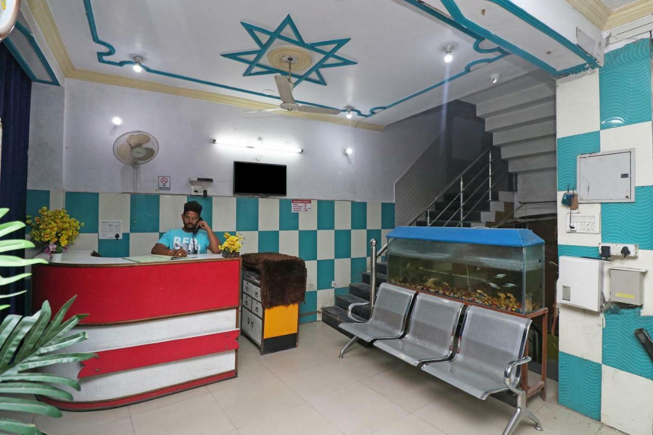 Oyo 30288 Hotel Moon Palace Lucknow Ngoại thất bức ảnh