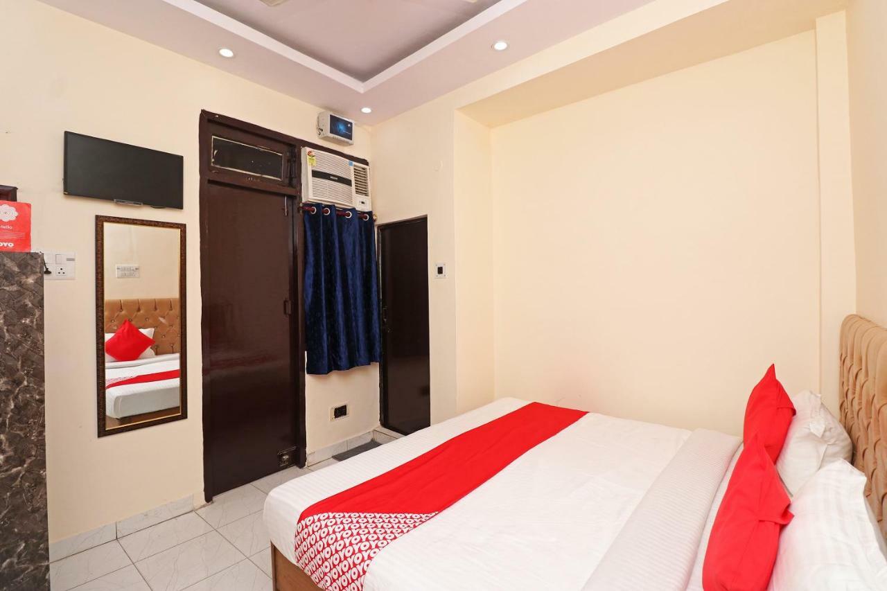 Oyo 30288 Hotel Moon Palace Lucknow Ngoại thất bức ảnh