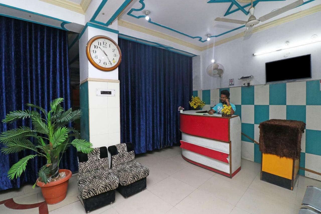 Oyo 30288 Hotel Moon Palace Lucknow Ngoại thất bức ảnh
