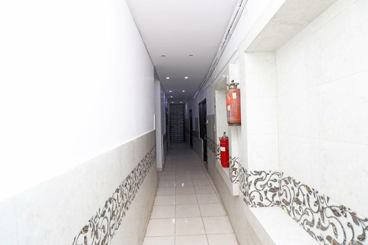 Oyo 30288 Hotel Moon Palace Lucknow Ngoại thất bức ảnh